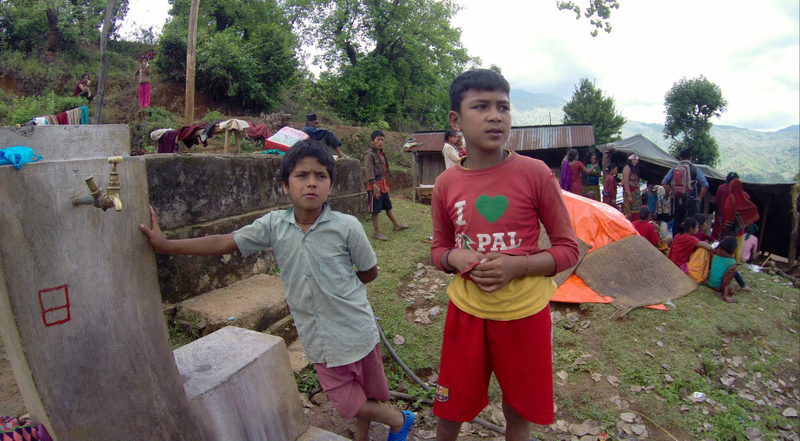 Illustration for article titled Last Week, I Was Paragliding; Now I'm Delivering Aid In Nepal